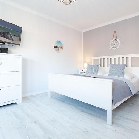 Haus Schwanensee Maritimes Ferienappartement Am Ploener See Bosau Exterior photo